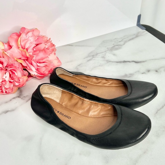 Lucky Brand Shoes - ❗️NWOT❗️LUCKY BRAND EMMIE BALLET FLATS-Classic Everyday Comfort